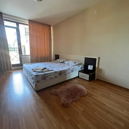 Huge Iglika 2 Bedroom *