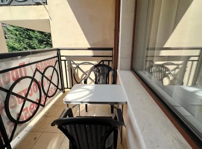 아파트 Huge Iglika 2 Bedroom